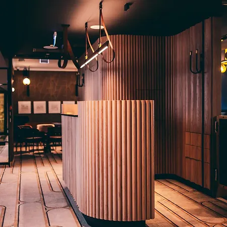 Hotel Mdm Centre Warsaw